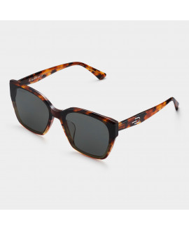 женские солнцезащитные очки Bolon  BL3161  C20